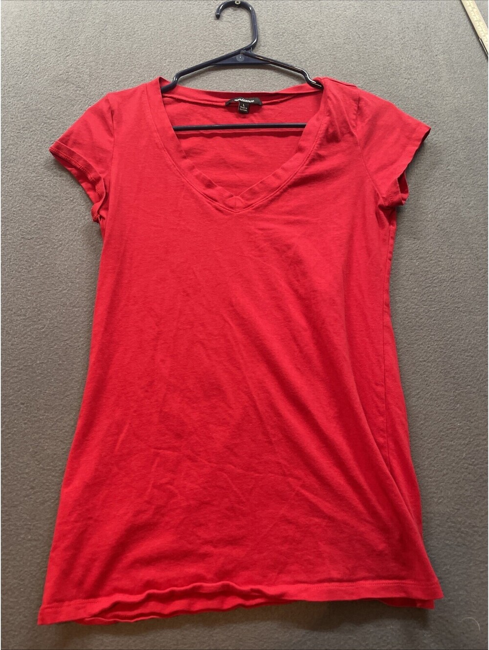 Women’s Red V Neck T Shirt By Ambiance Size L